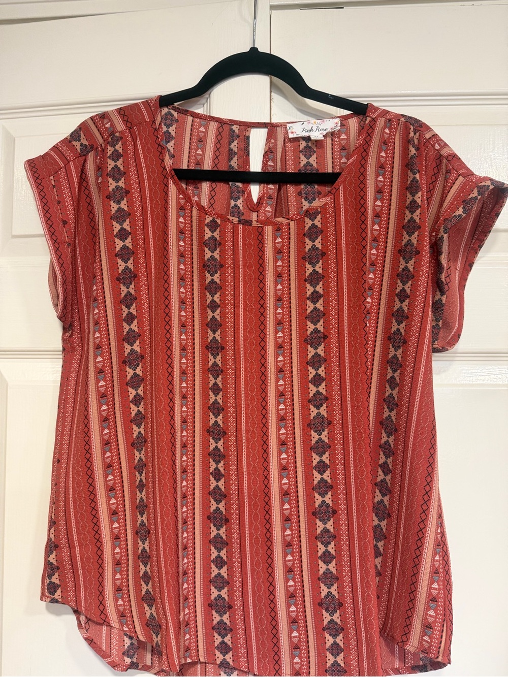 Pink Rose XL Rust Red Tribal Print Womens Short Sleeve Top NWOT Size XL